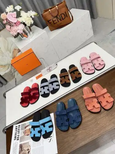 Hermes* Couple model Code: 03B60 Size: Women's code: 35-39 (Female 40 41 42 43 can be customized wit