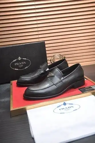Prada* Men's Code: 0903B Size: 38-44 (45 customized)