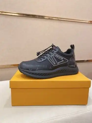 LV* Men's Code: 0730B60 Size: 38-44
