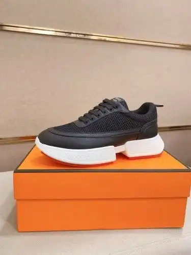 Hermes* Men's Code: 0905B60 Size: 38-44 (45 customized)