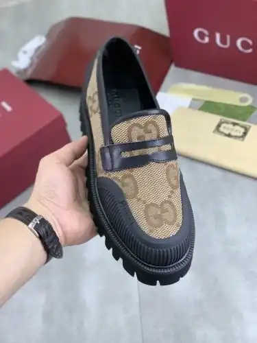 Guchi* Couple model Code: 0909B60 Size: 36-46 (45 46 customized)