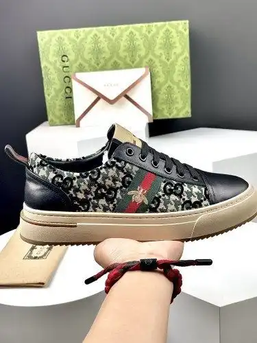 Guqi* Men's Code: 0810B30 Size: 38-44 (45 Custom made without return)