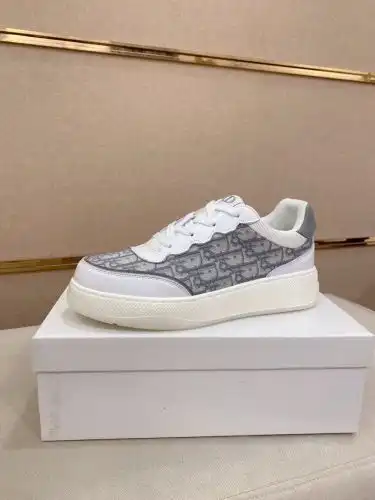 Dior* Men's Code: 0628B50 Size: 38-44