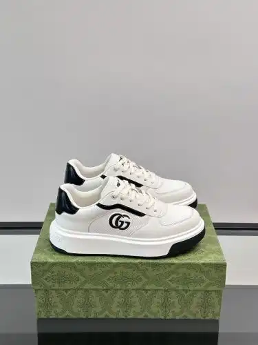 Guqi* Men's Code: 0712B Size: 38-44 (45 Custom made without return)