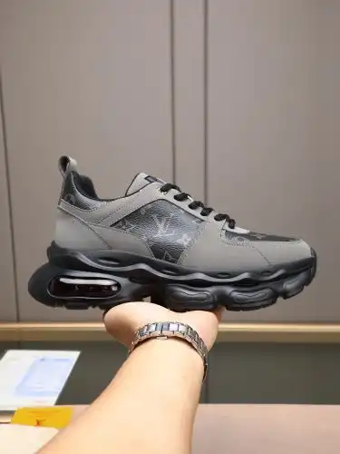 LV* Men's Code: 0821B60 Size: 38-44 (45 customized)