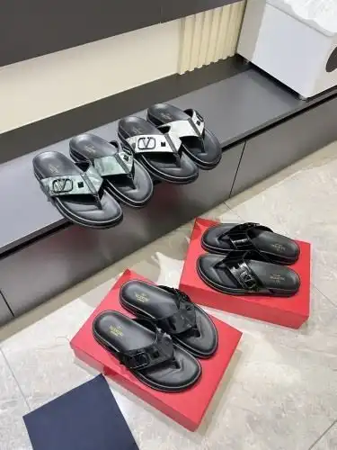 Valentino* Men's Model Code: 0712B00 Size: 38-44