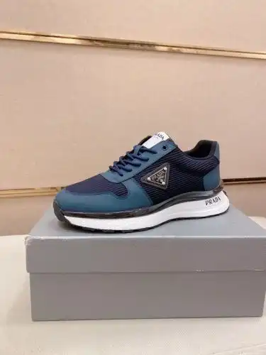 Prada* Men's Model Code: 0919B60 Size: 38-44