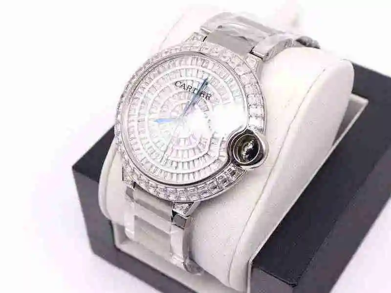 卡地亚Cartier蓝气球方钻满天星手表 42mm (56).webp