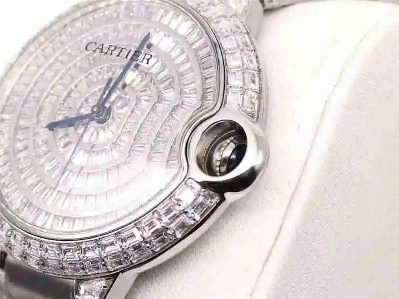 卡地亚Cartier蓝气球方钻满天星手表 42mm (58).webp