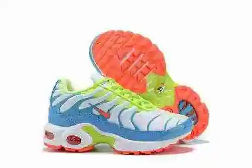 Nike Air Max Plus TN Kids' Shoe 28-35