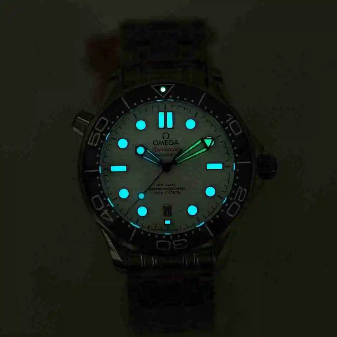 kk011500 (5).webp