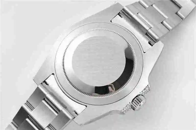 劳力士SUB潜航者后镶钻定制版 40mm (17).webp