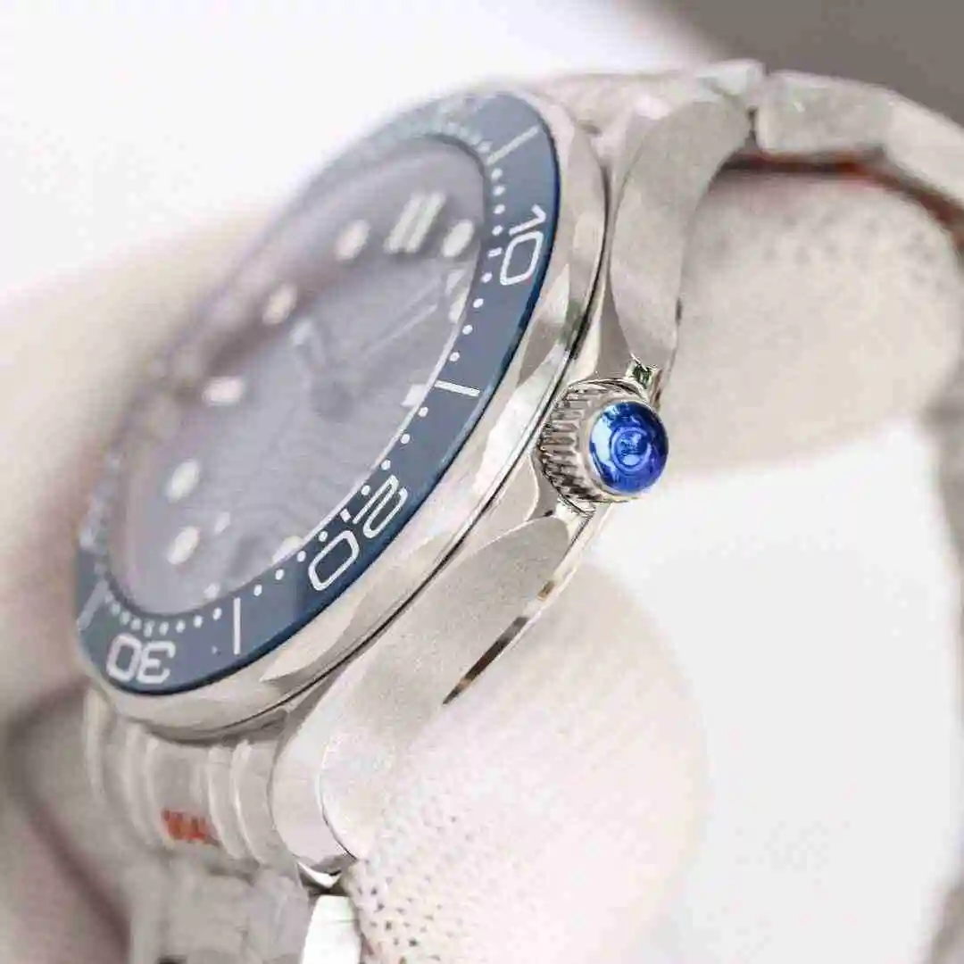 kk011500 (5).webp