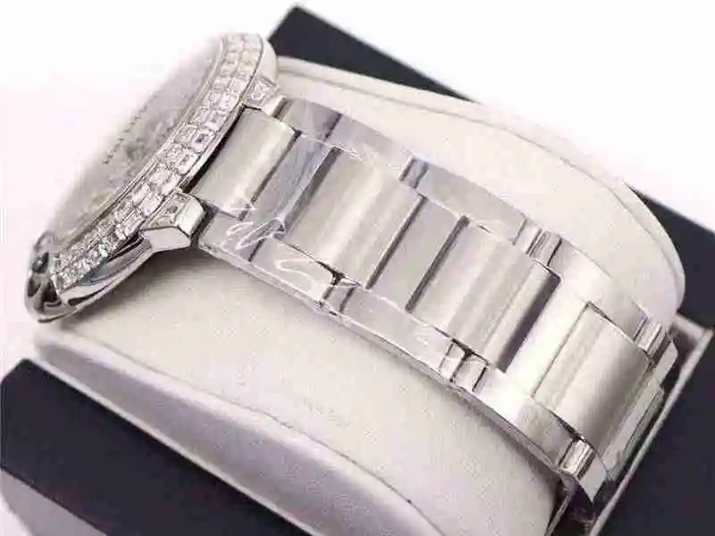 卡地亚Cartier蓝气球方钻满天星手表 42mm (60).webp