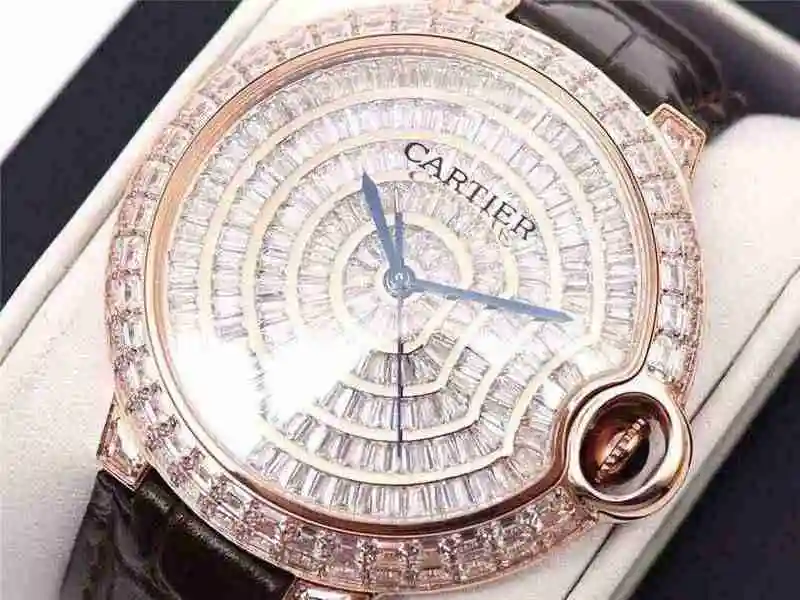 卡地亚Cartier蓝气球方钻满天星手表 42mm (43).webp