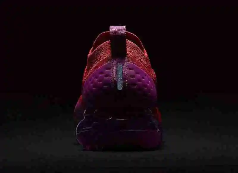 Nike Air VaporMax Moc 2 “University Red”Style Code AJ6599-600 Size36-40 (7).webp