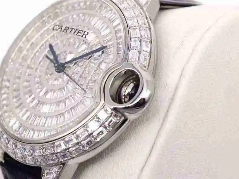 卡地亚Cartier蓝气球方钻满天星手表 42mm (31).webp