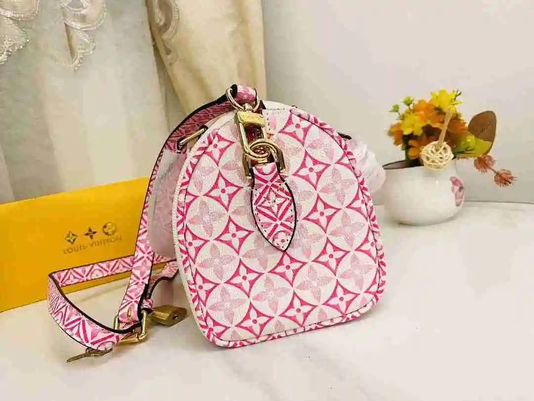 DE002350 (14).webp