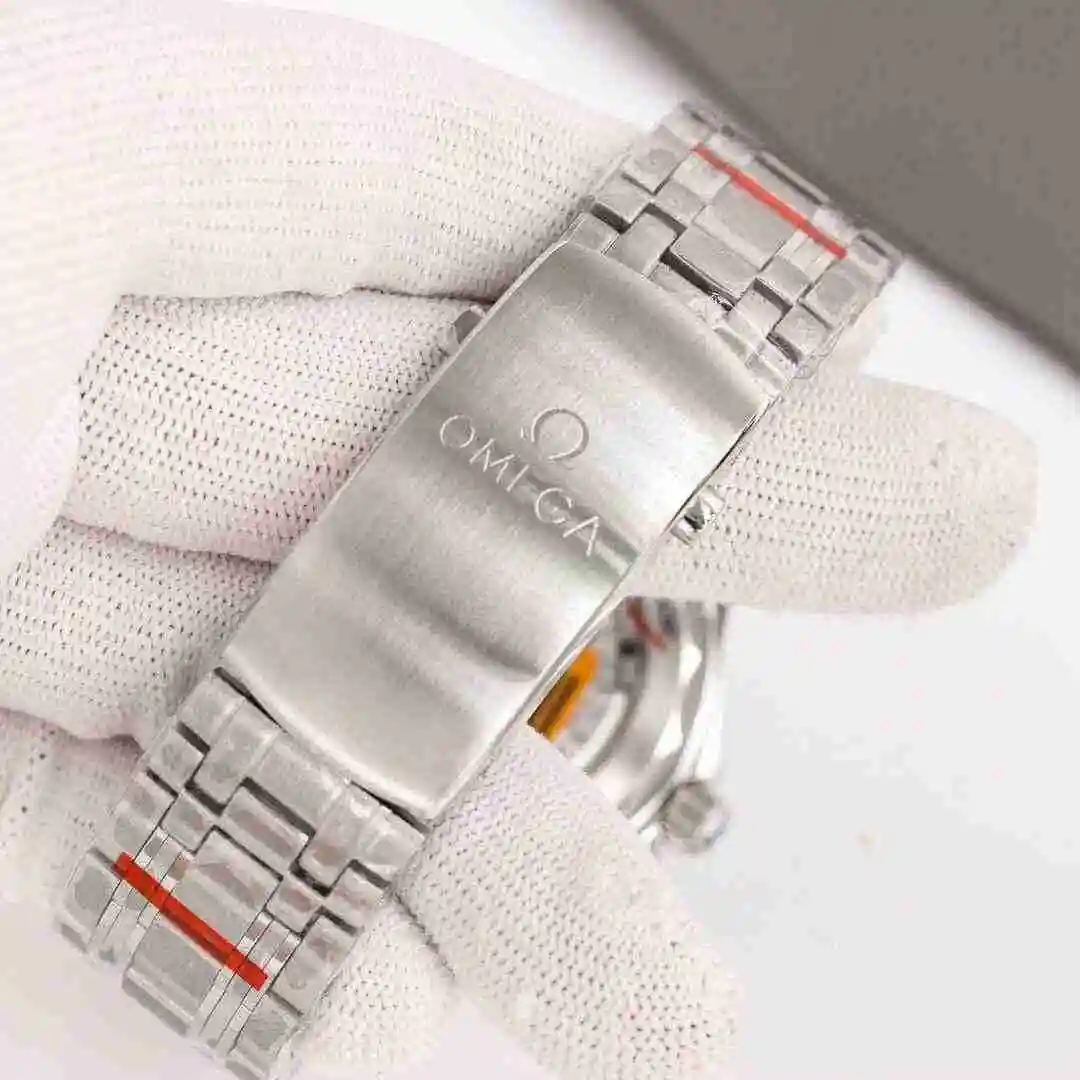 kk011500 (7).webp