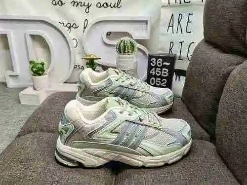 052Zapatilla ASIR retro Astir original de una sola pieza de Dadidas inspirada en los estilos de corr