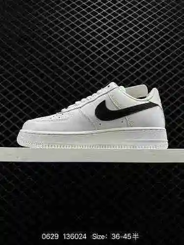 2 Nike Air Force Low Air Force One zapatilla casual de caña baja. El rendimiento de amortiguación su