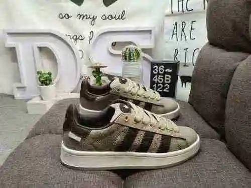 122D Auténtico Adidas Oficial Mismo VECINDARIO x INVINCIBILE x Adidas Campus Tripartite Co marca Mat