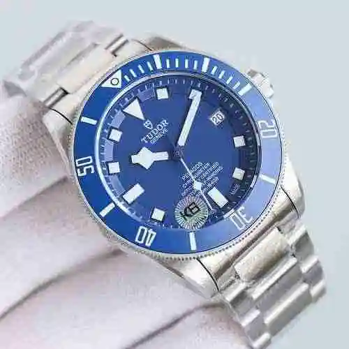 Tudor 25500TN black Blue