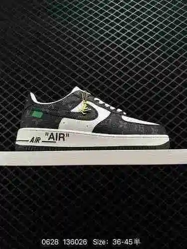 3 La pesada marca compartida de Louis Vuitton x NK Air Force sin duda significa que el rey del calza