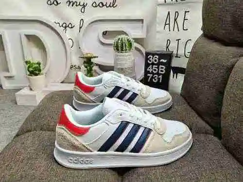 731 Dadidad Courtbeat zapatos de tabla casual. Esta zapatilla de estilo de vida está inspirada en la