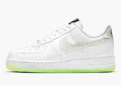 Nike Air Force 1 Low 
