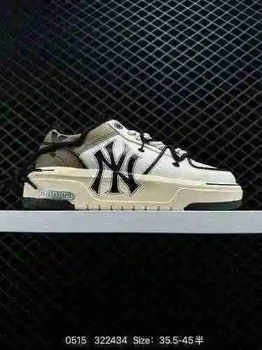  MLB Chunky Liner New York Yankees Lightweight High rise Thick soled Casual Sneakers Article No.: 3A
