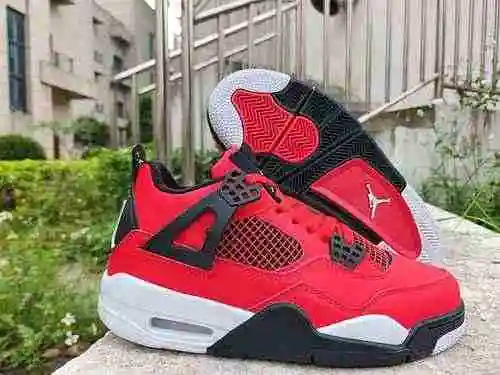 AJ4 Jordan Dan 4 Toro Rojo 36-47