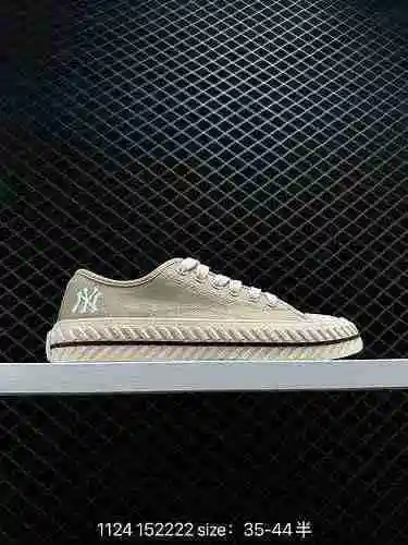 110 MLB PIayball Low Top Casual Canvas Shoes Comfortable and Breathable for Both Men and Women Art. 