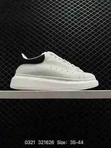 130 Alexander McQueen/Alexander McQueen muffin shoes with thick and enlarged soles, high and small w