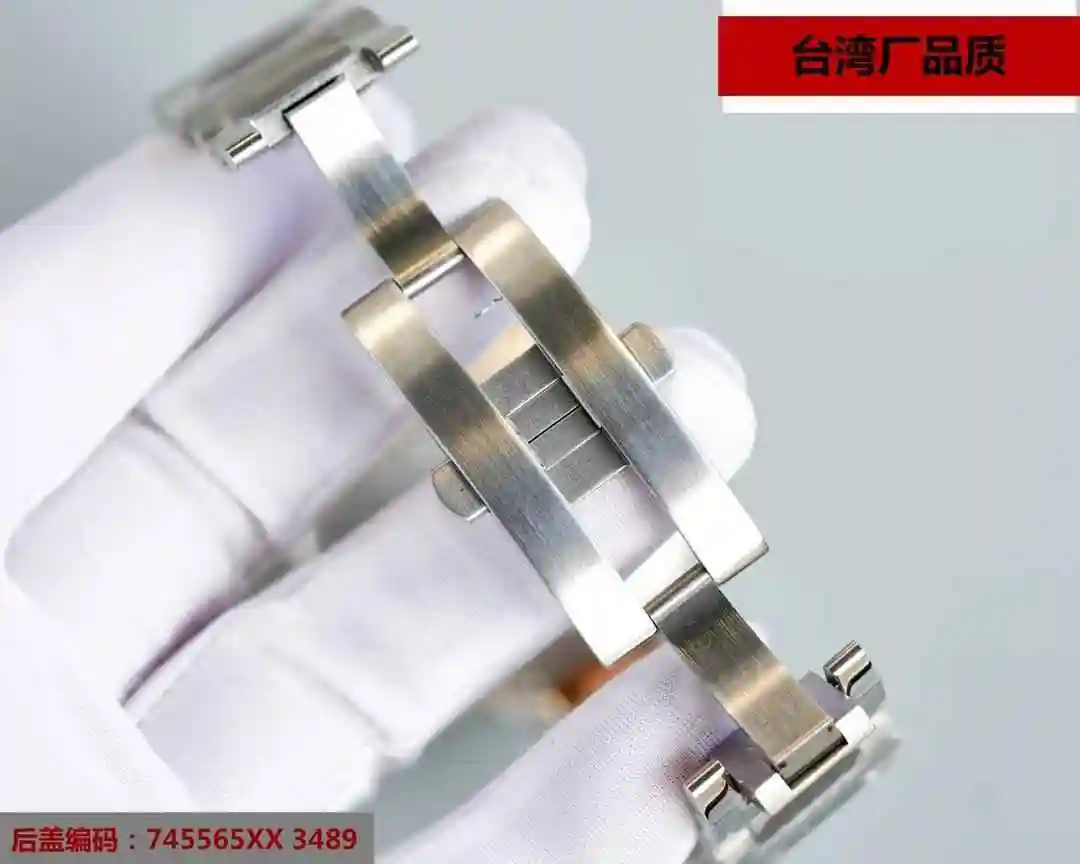 8 (6).webp