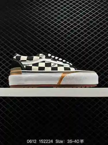 2 Vans vulcanizadas CHECKERBORD STACKED Zapatos clásicos de tablero de ajedrez en blanco y negro Mat