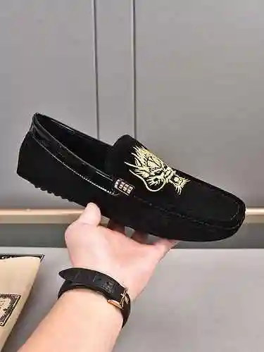 Código de zapato de hombre GUCCI: 0623B30 Talla: 38-44 (personalizado para 45, 46)