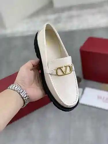 Valentino Pareja Código de estilo: 0606C00 Talla: 35-45 (Nota: 45 Personalizado)