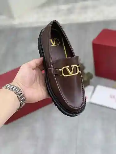 Valentino Pareja Código de estilo: 0606C00 Talla: 35-45 (Nota: 45 Personalizado)
