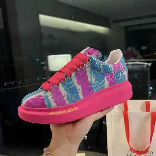 1661320 Nuevas zapatillas versátiles de pareja McQueen 35-44