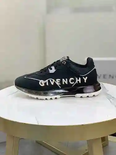 Zapato de hombre Givenchy Código: 0606D60 Talla: 39-44