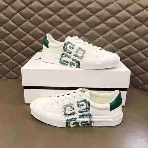 Zapato de hombre Givenchy Código: 0328B50 Talla: 38-45 (45 se puede personalizar)