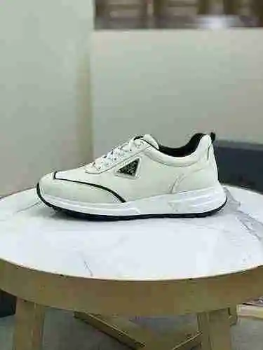 Código de calzado Prada para hombre: 0628C50 Talla: 38-44; (45 personalizados)