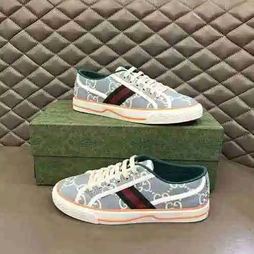 Código de pareja GUCCI: 0621B40 Talla: Mujer 35/39 Hombre 38/44
