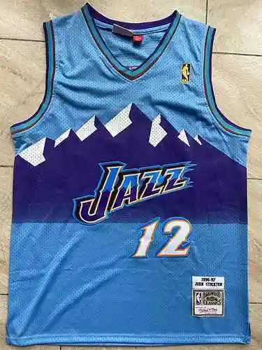 Jazz 12 Stockton Snow Mountain Azul claro