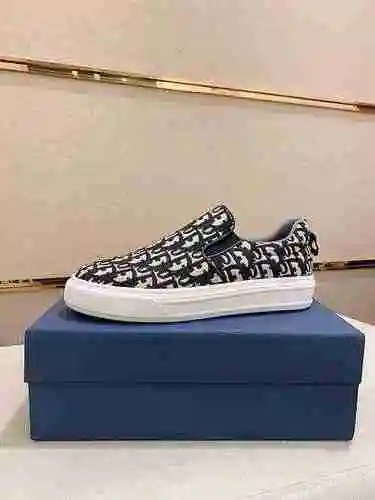 Código de zapato de hombre Dior: 0614B30 Talla: 38-44 (personalizable para 45, 46 sin devolución ni 