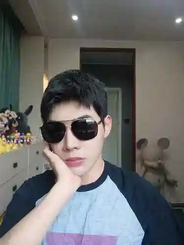 1800 Mercedes Benz Gafas de sol GUCCI Gucci Gafas de sol con montura redonda para hombre de perfecta