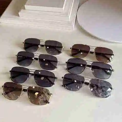 3330 Gafas Armani EMPORIO Armani Armani Modelo: EA3049 tamaño: 61 puertos 14-139 Classic Ultra Light