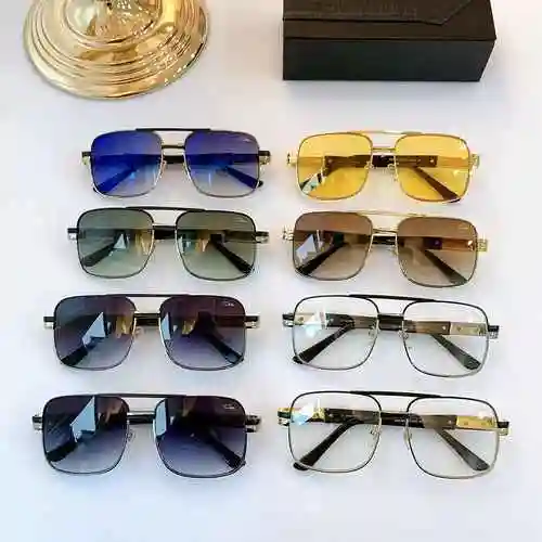 Las gafas 3510LV LOUIS VUITTO * Z1352 tienen una textura fuerte y el clásico patrón del logotipo dor