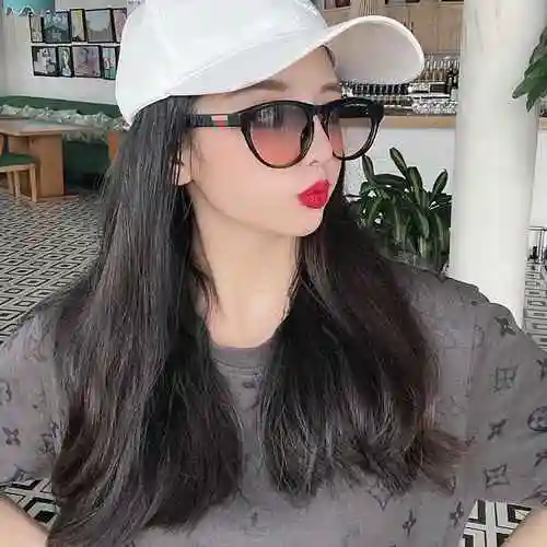 30 Gafas de sol Gucci MODELO: GG0747S TAMAÑO: 55 piezas 17-145